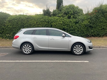 Used Vauxhall Astra 2015 for sale - 75611622: Photo