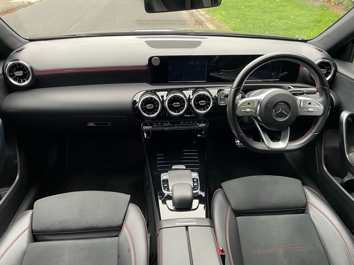 Used Mercedes-Benz A-Class 2019 for sale - 76618795: Photo 19