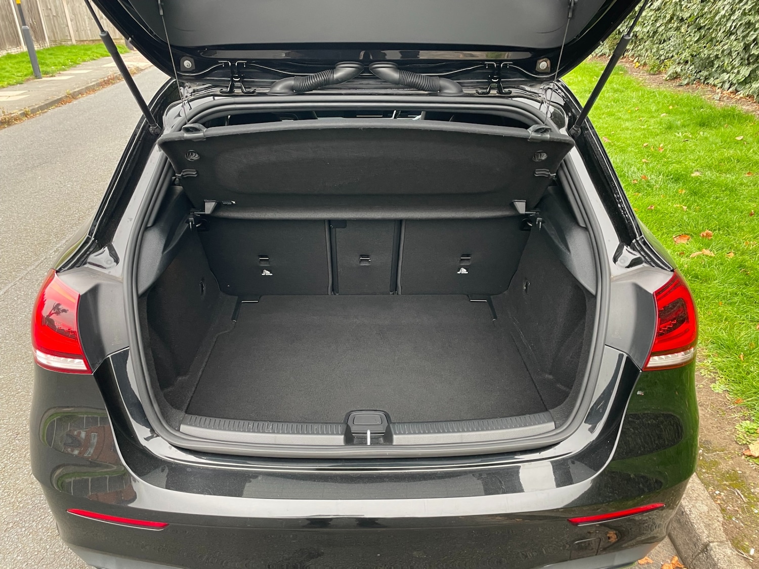 Used Mercedes-Benz A-Class 2019 for sale - 76618795: Photo 32