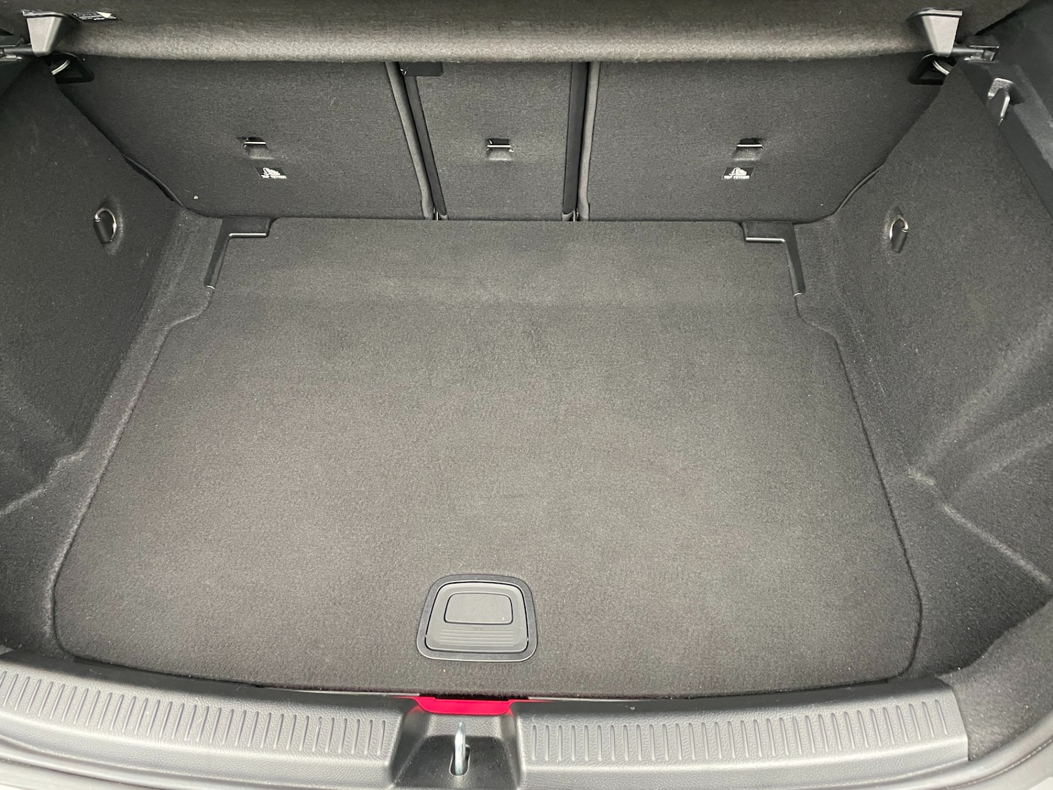 Used Mercedes-Benz A-Class 2019 for sale - 76618795: Photo 33