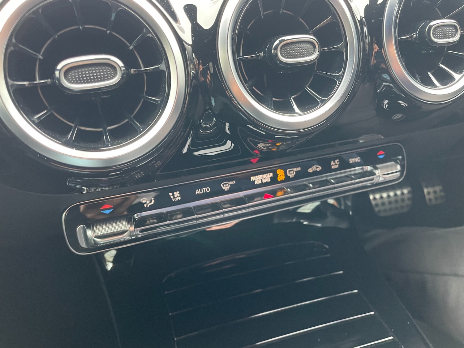 Used Mercedes-Benz A-Class 2019 for sale - 76618795: Photo 38