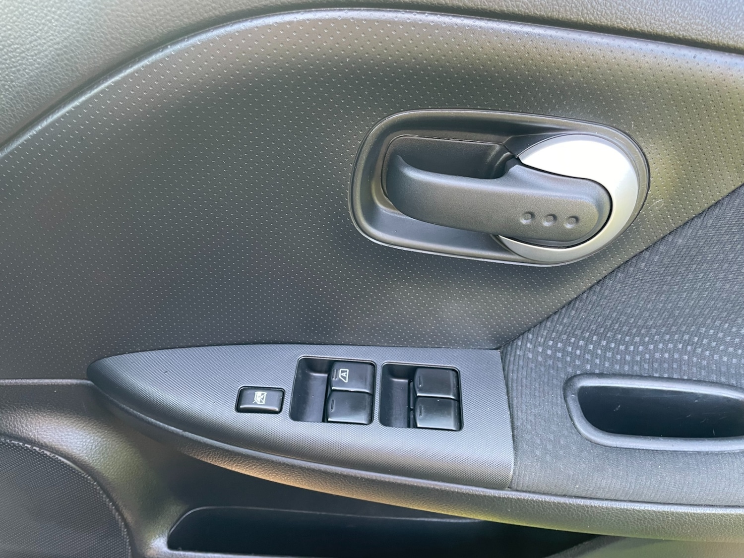 Used Nissan Note 2013 for sale - 76374679: Photo 18