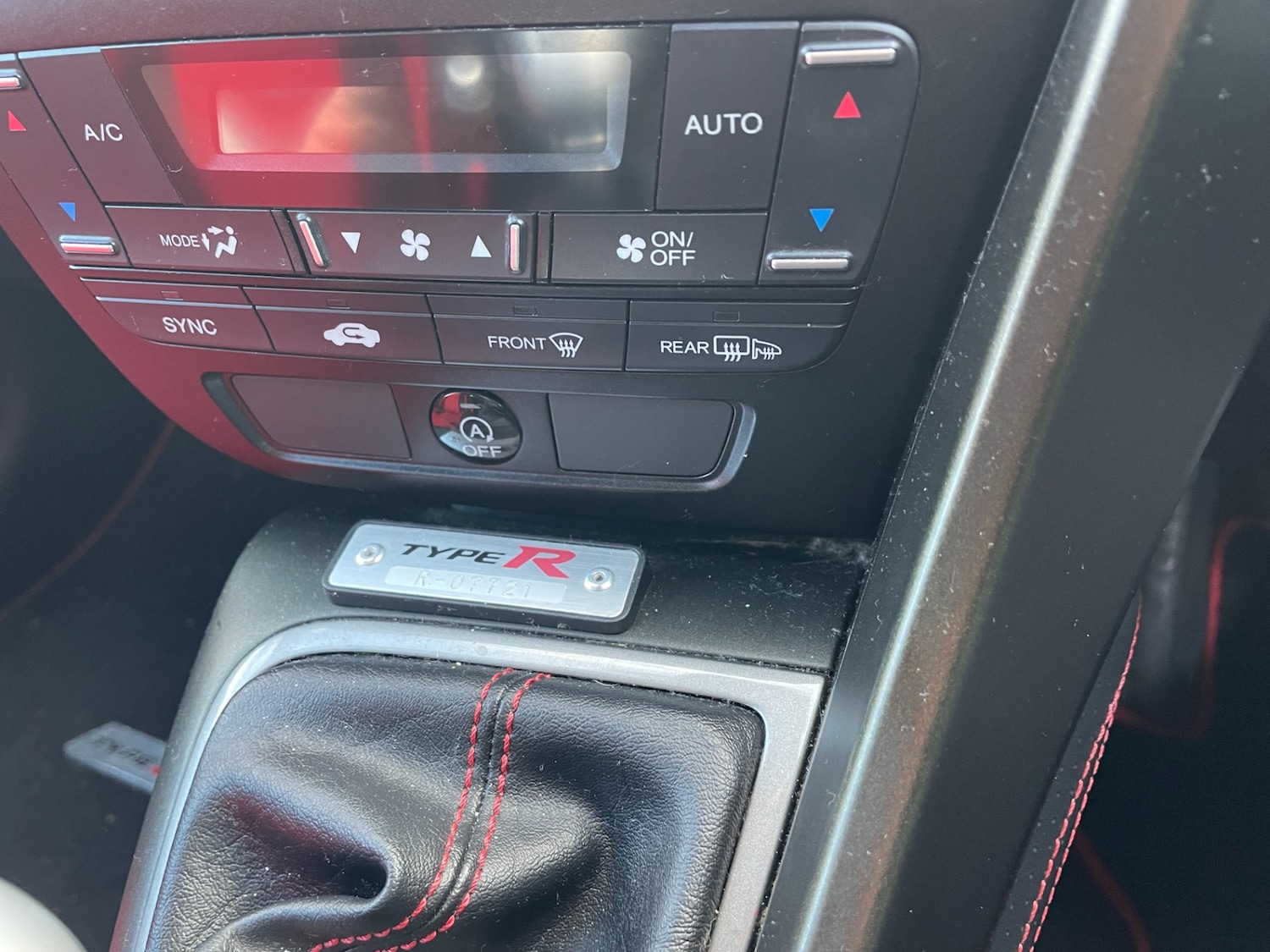 Used Honda Civic 2017 for sale - 77046469: Photo 33