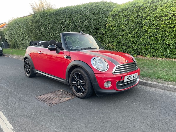 Used MINI Convertible 2015 for sale - 75386311: Photo 1