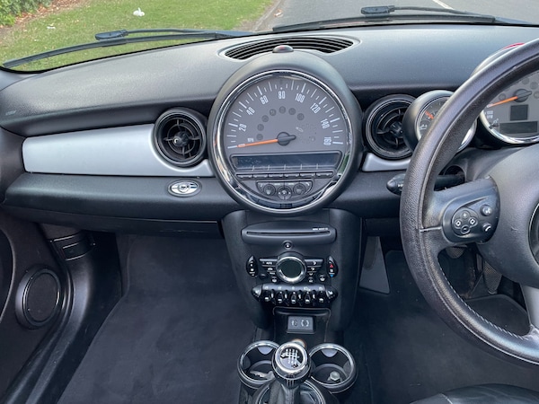 Used MINI Convertible 2015 for sale - 75386311: Photo 27