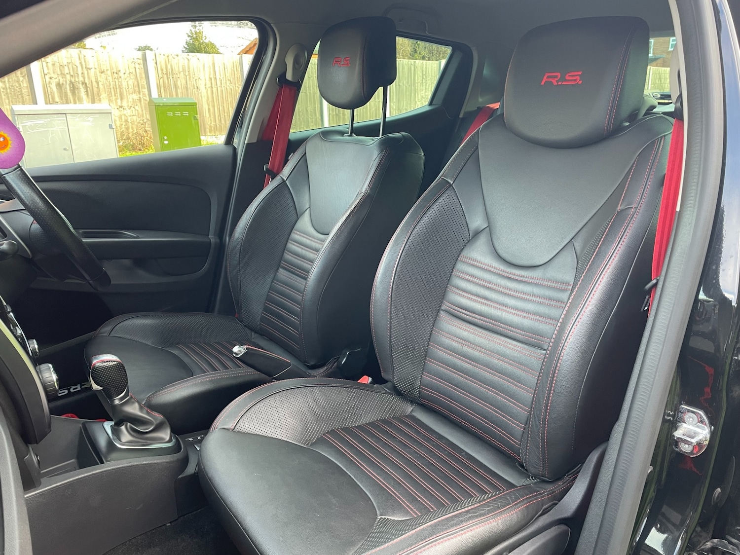 Used Renault Clio 2017 for sale - 76941836: Photo 12