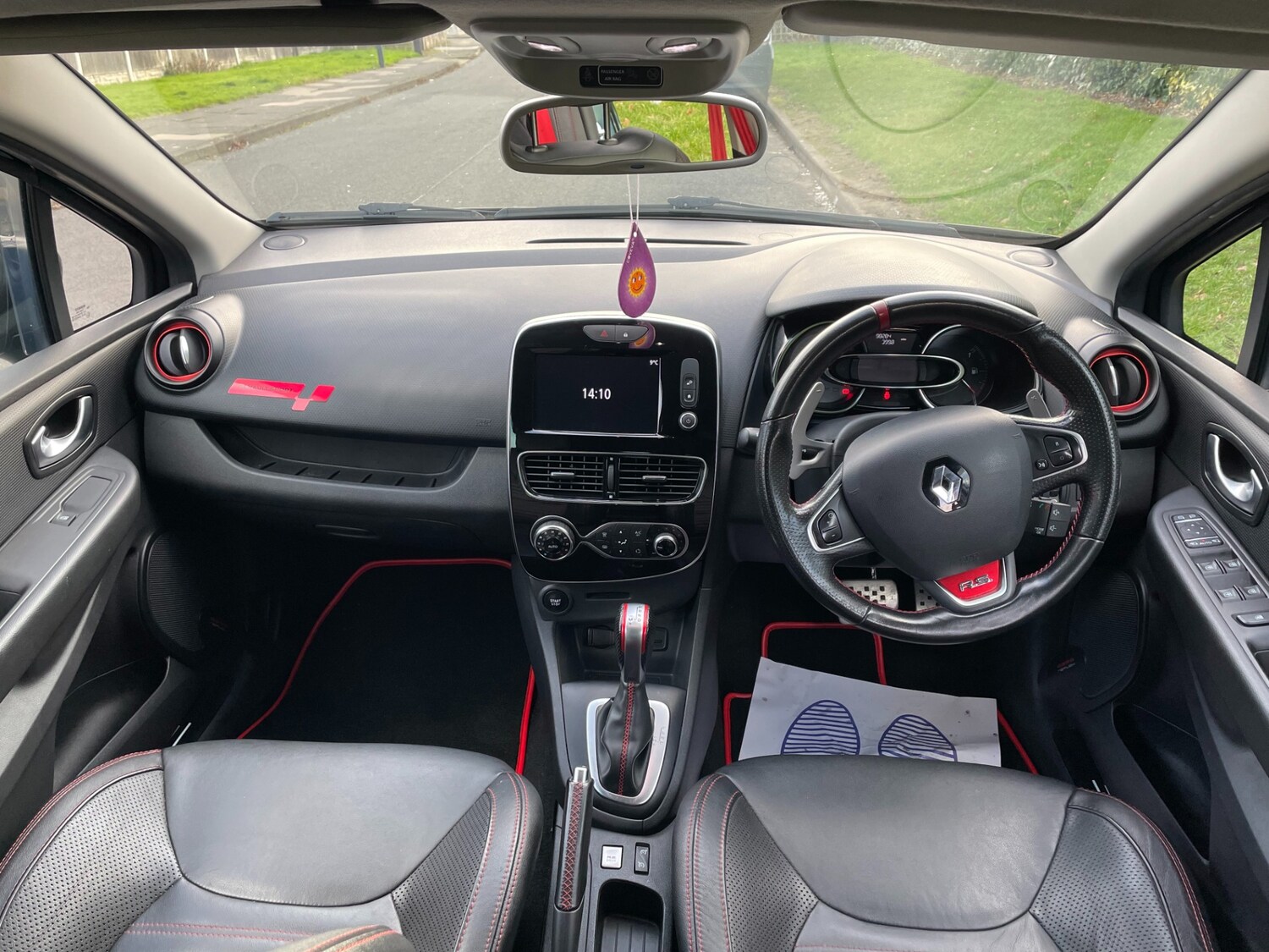 Used Renault Clio 2017 for sale - 76941836: Photo 13