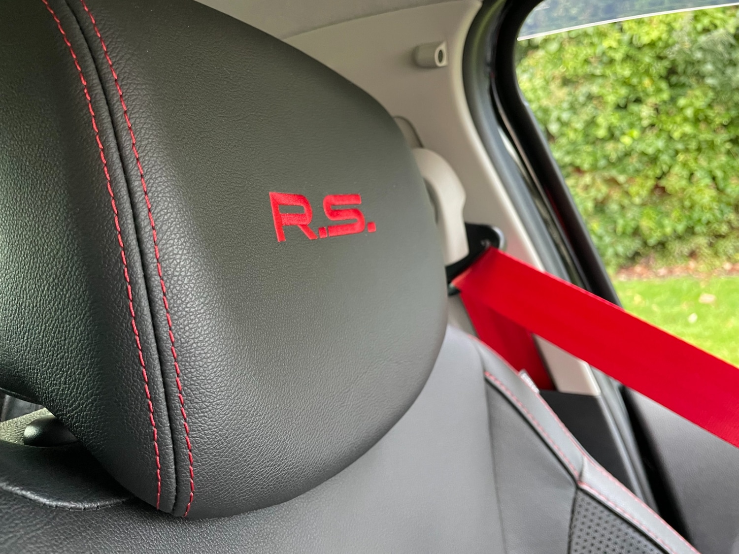 Used Renault Clio 2017 for sale - 76941836: Photo 45