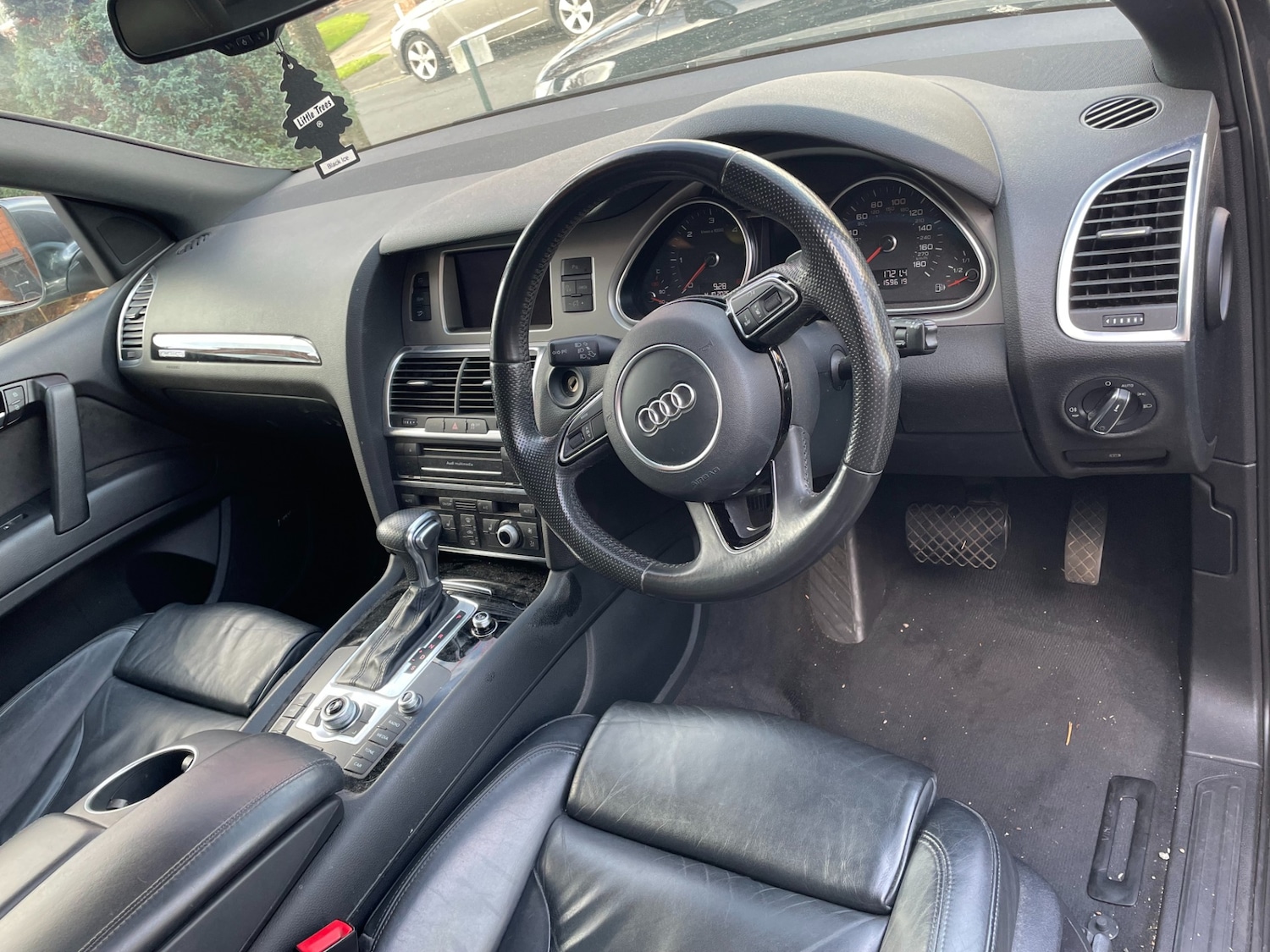 Used Audi Q7 2014 for sale - 76174360: Photo 2