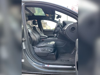 Used Audi Q7 2014 for sale - 76174360: Photo 4