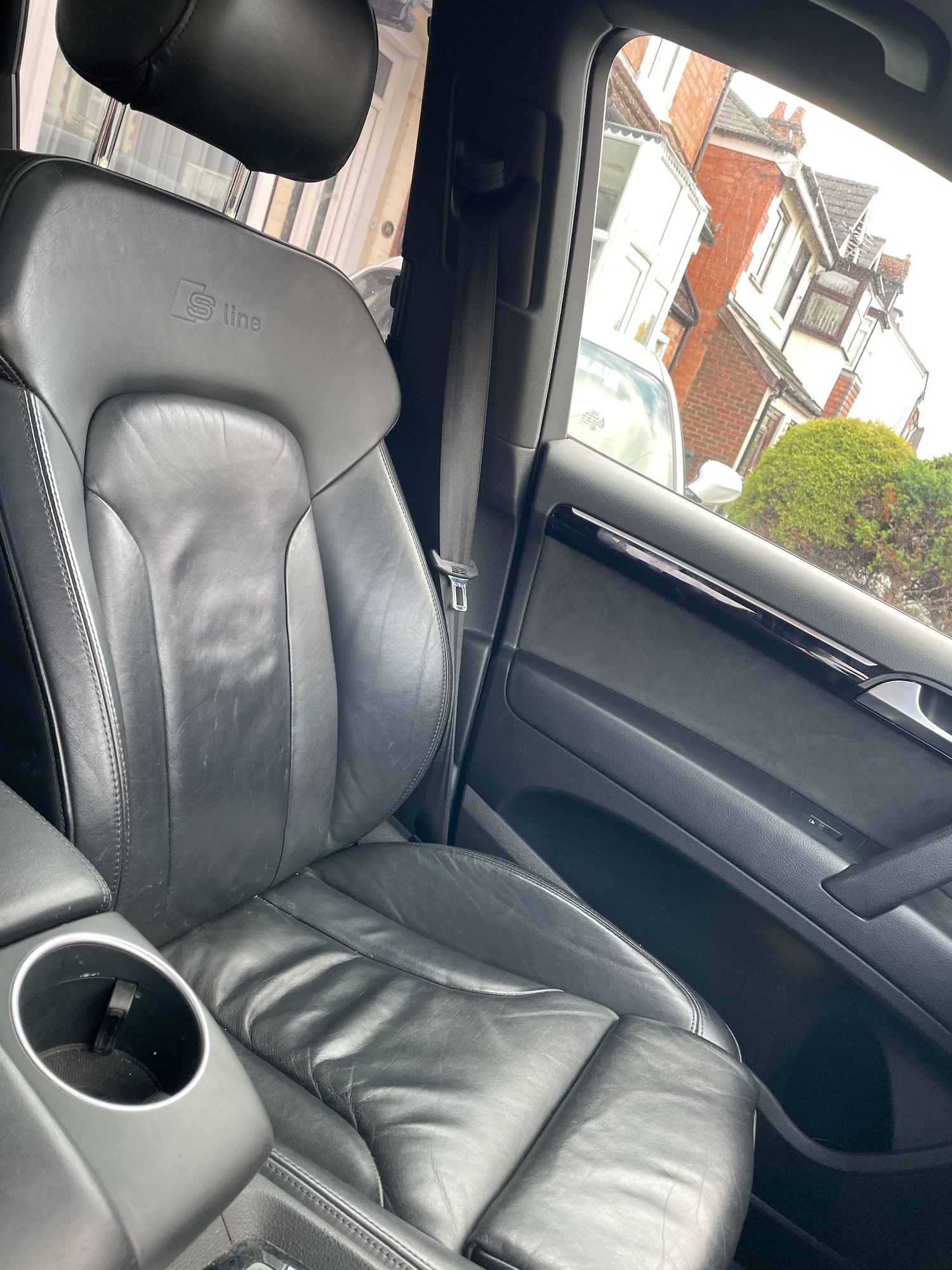 Used Audi Q7 2014 for sale - 76174360: Photo 5