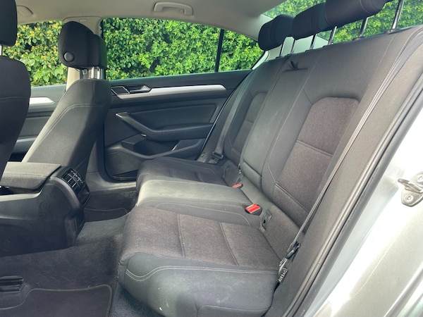 Used Volkswagen Passat 2015 for sale - 76183798: Photo 25
