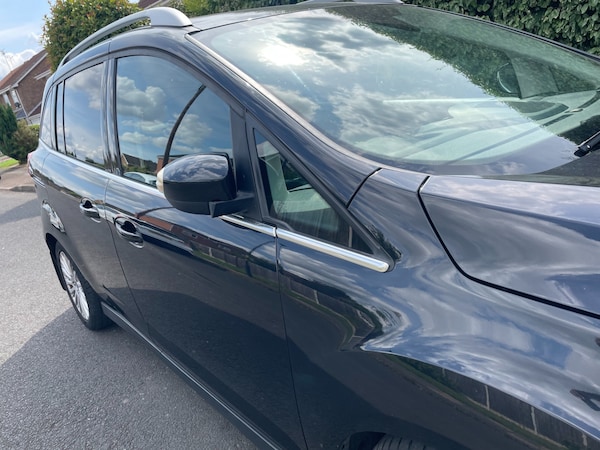 Used Ford Grand C-Max 2013 for sale - 75409394: Photo 15