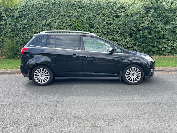 Used Ford Grand C-Max 2013 for sale - 75409394: Photo 8