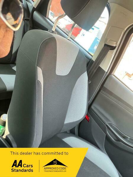 Used Ford Focus 2012 for sale - 76188898: Photo 17