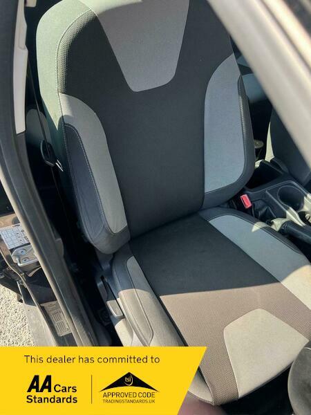 Used Ford Focus 2012 for sale - 76188898: Photo 18