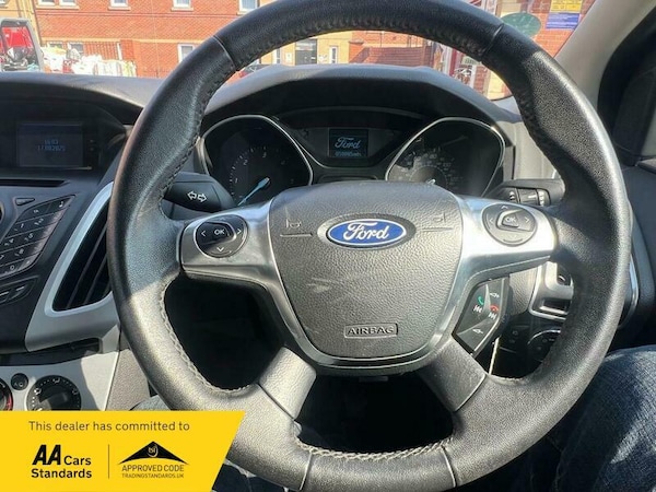 Used Ford Focus 2012 for sale - 76188898: Photo 28