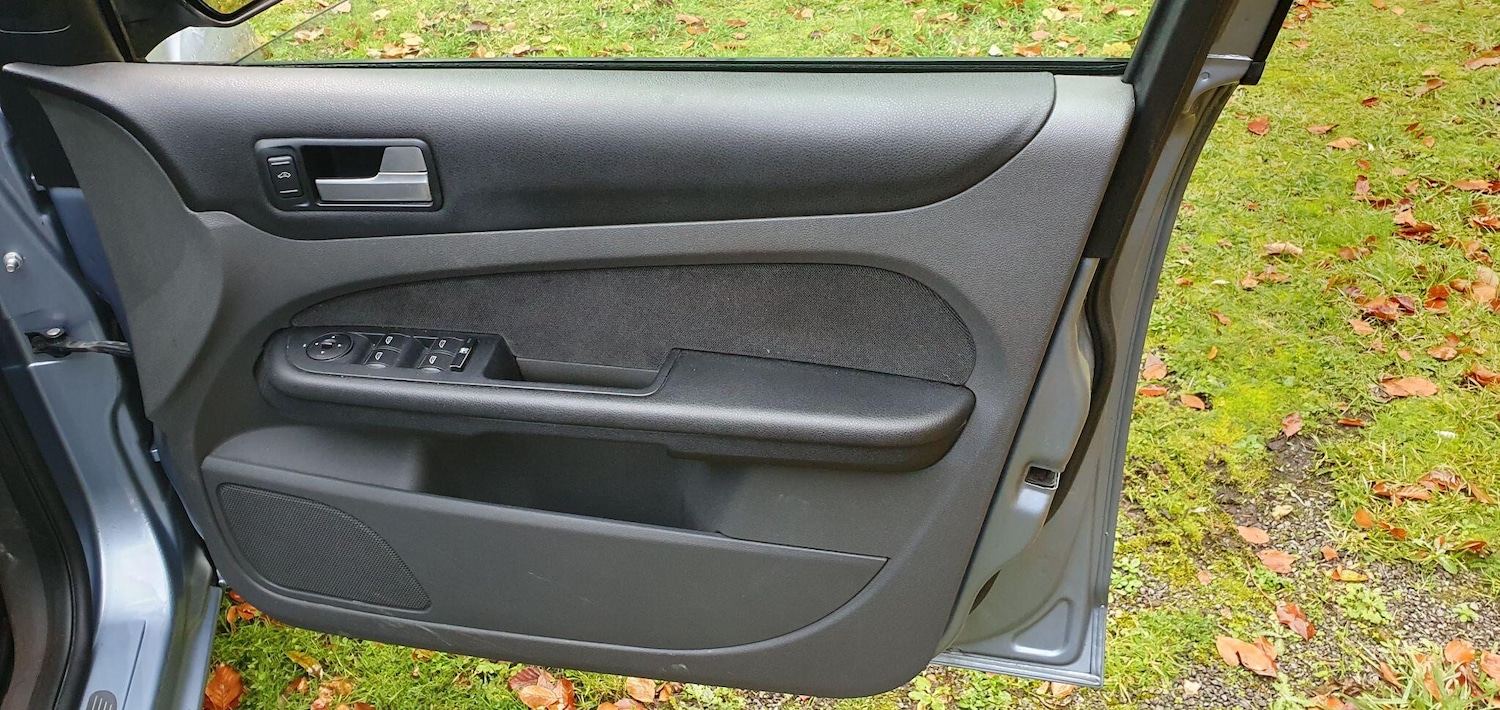 Used Ford Focus 2007 for sale - 76441262: Photo 36