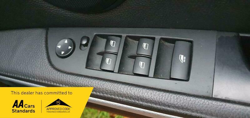 Used BMW 3 Series 2008 for sale - 76440658: Photo 32