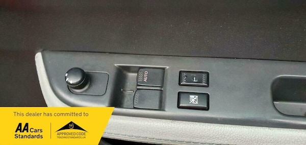 Used Suzuki Swift 2006 for sale - 74894814: Photo 32
