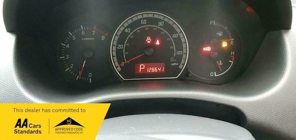 Used Suzuki Swift 2006 for sale - 74894814: Photo 37