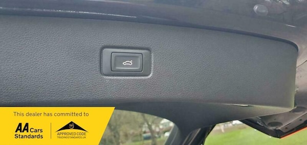 Used Audi Q7 2019 for sale - 73671657: Photo 40
