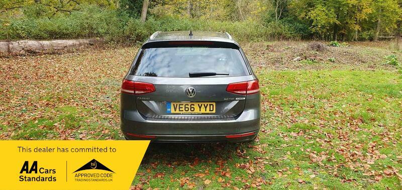 Used Volkswagen Passat 2017 for sale - 76398241: Photo 12