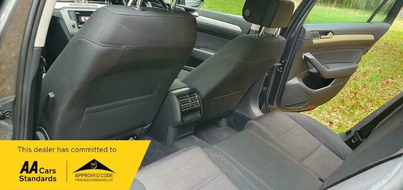 Used Volkswagen Passat 2017 for sale - 76398241: Photo 24