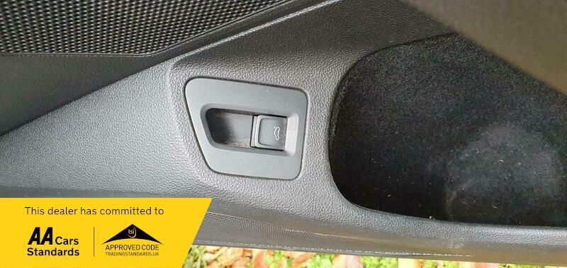 Used Volkswagen Passat 2017 for sale - 76398241: Photo 40