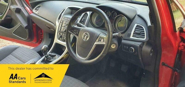 Used Vauxhall Astra GTC 2013 for sale - 75350864: Photo 48