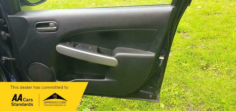 Used Mazda Mazda2 2013 for sale - 75940406: Photo 30