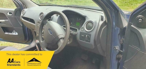 Used Ford Fusion 2009 for sale - 75623280: Photo 19
