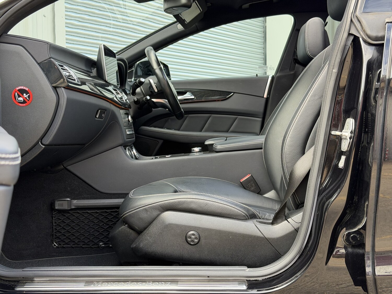 Used Mercedes-Benz CLS 2015 for sale - 78090663: Photo 56