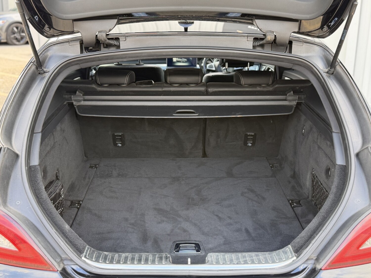 Used Mercedes-Benz CLS 2015 for sale - 78090663: Photo 64