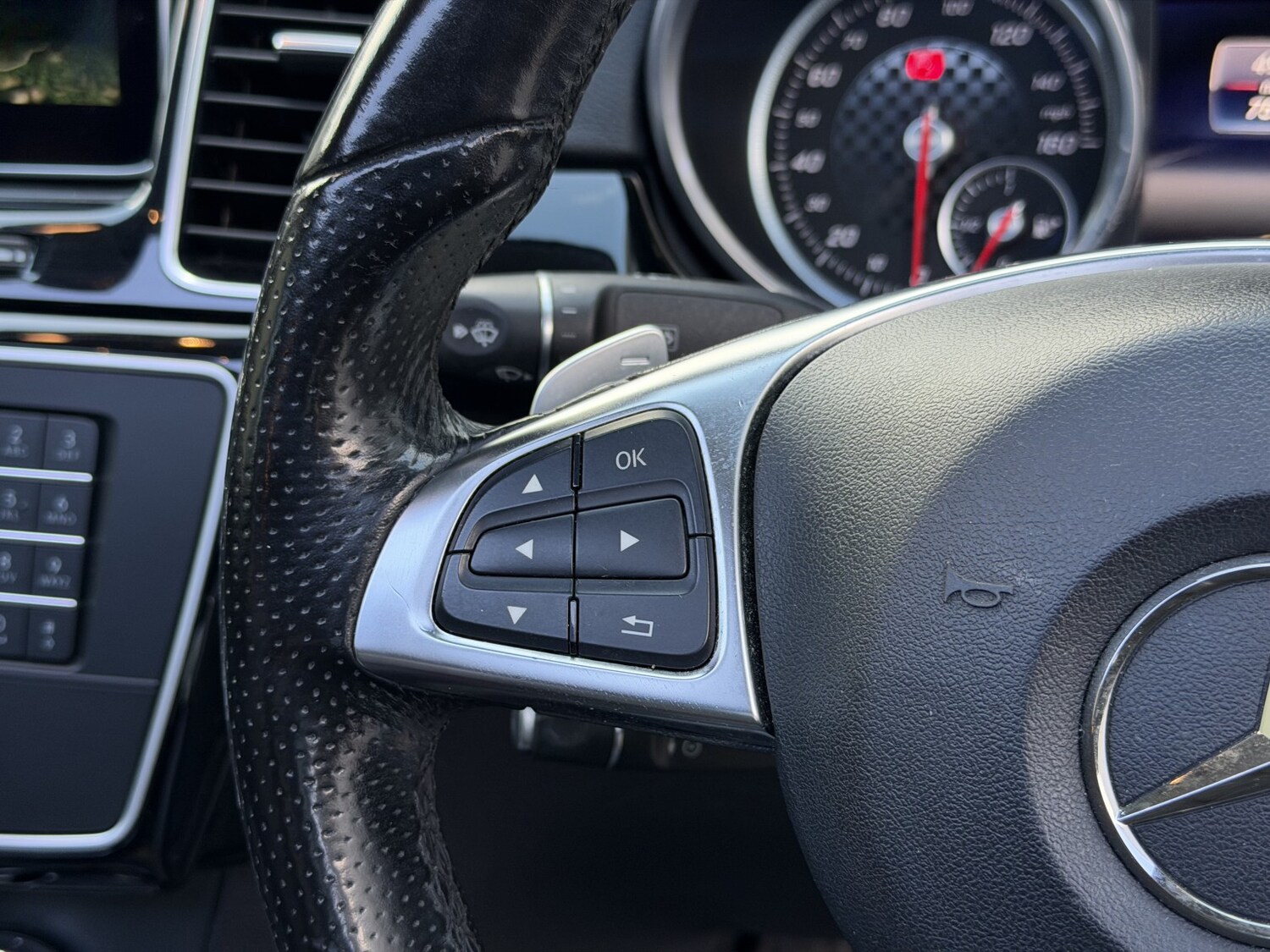 Used Mercedes-Benz GLE 2016 for sale - 78077866: Photo 35