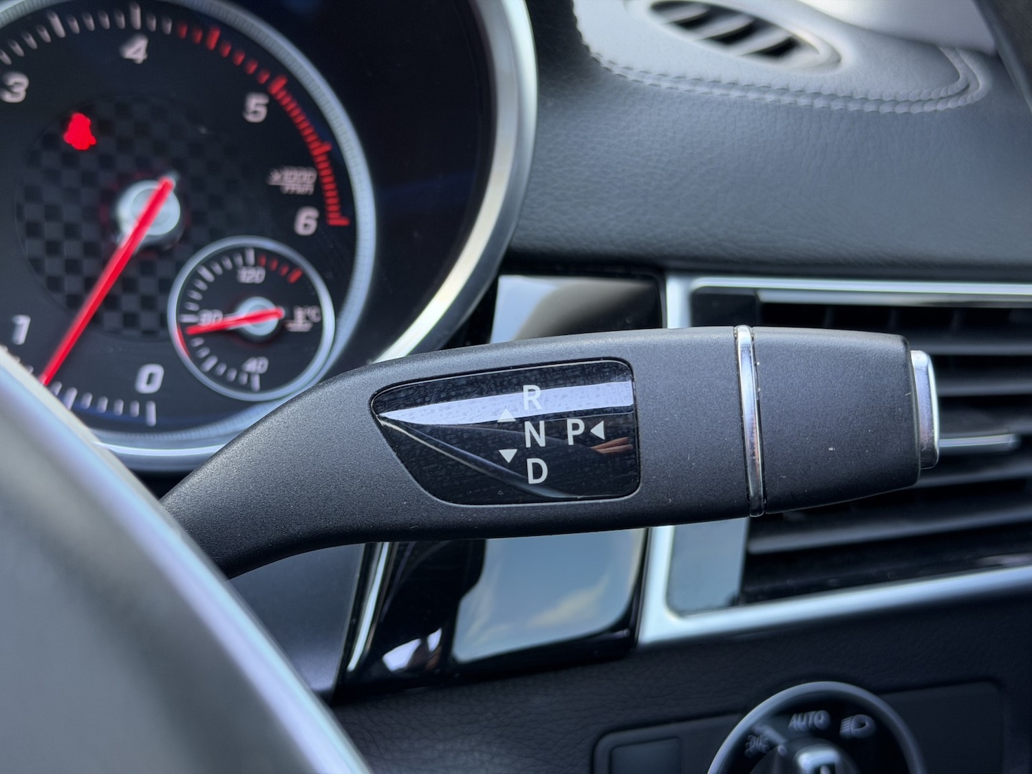 Used Mercedes-Benz GLE 2016 for sale - 78077866: Photo 38