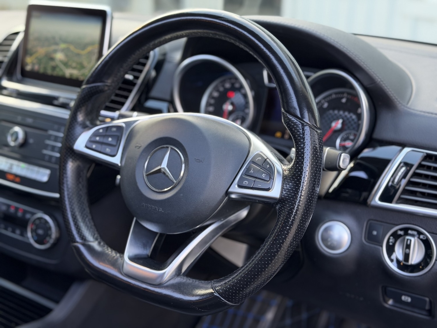 Used Mercedes-Benz GLE 2016 for sale - 78077866: Photo 4