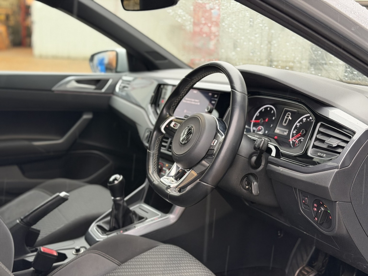 Used Volkswagen Polo 2018 for sale - 77148231: Photo 25