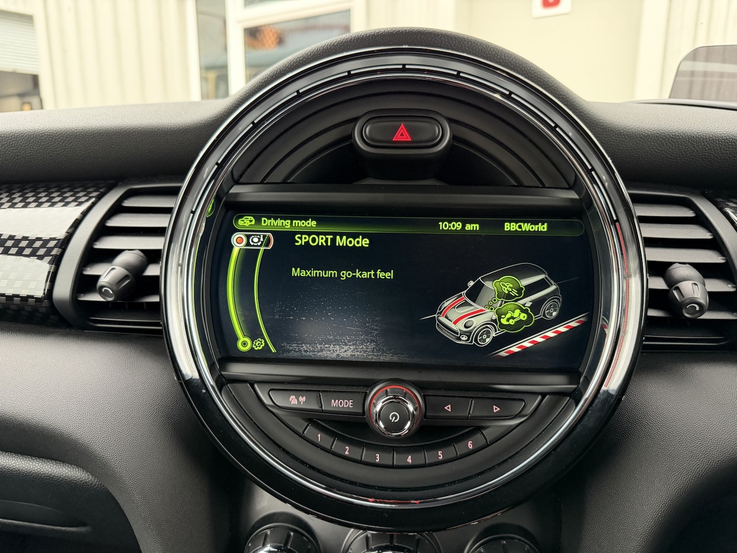 Used MINI Hatch 2018 for sale - 76945417: Photo 54