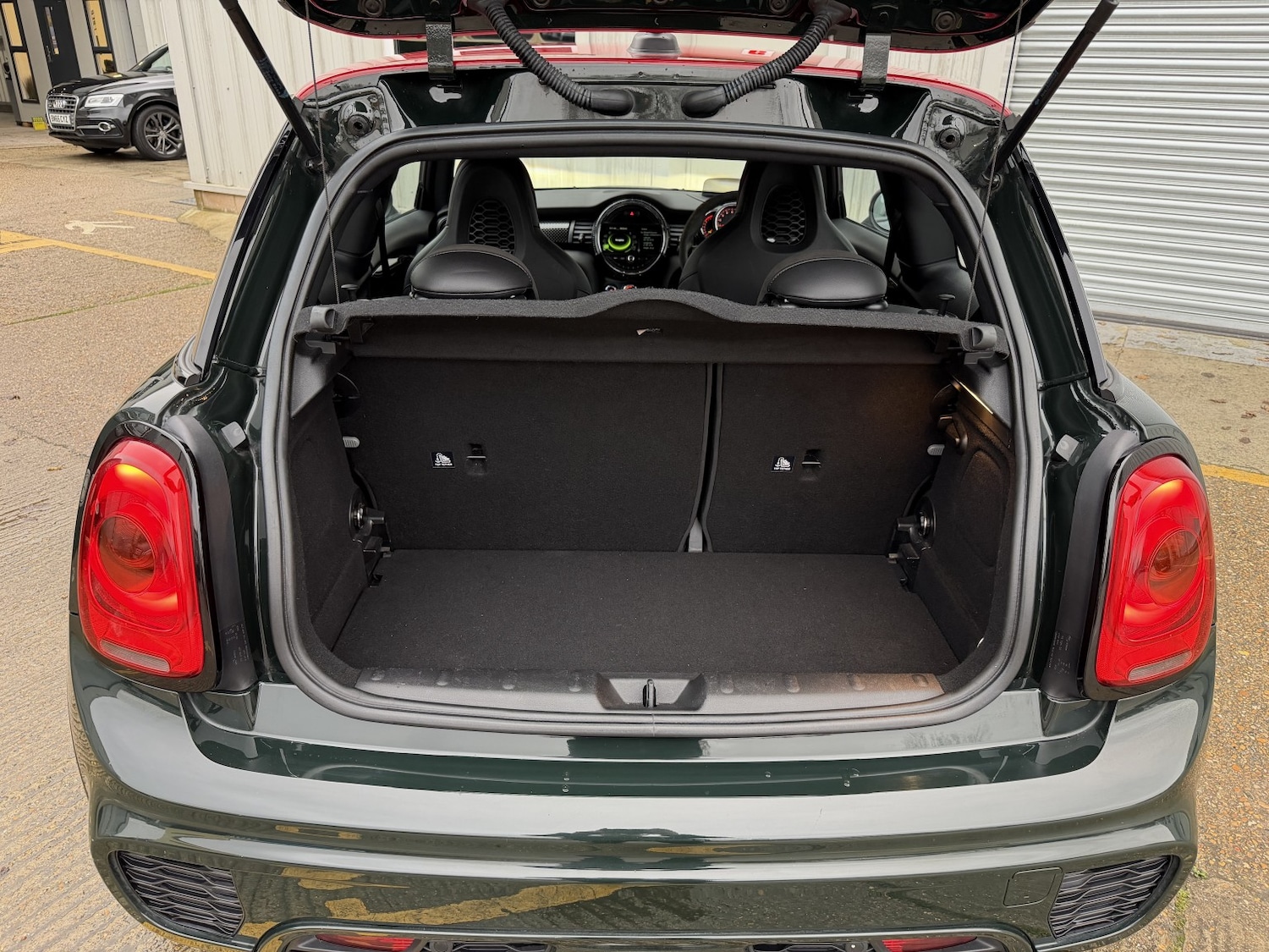 Used MINI Hatch 2018 for sale - 76945417: Photo 61