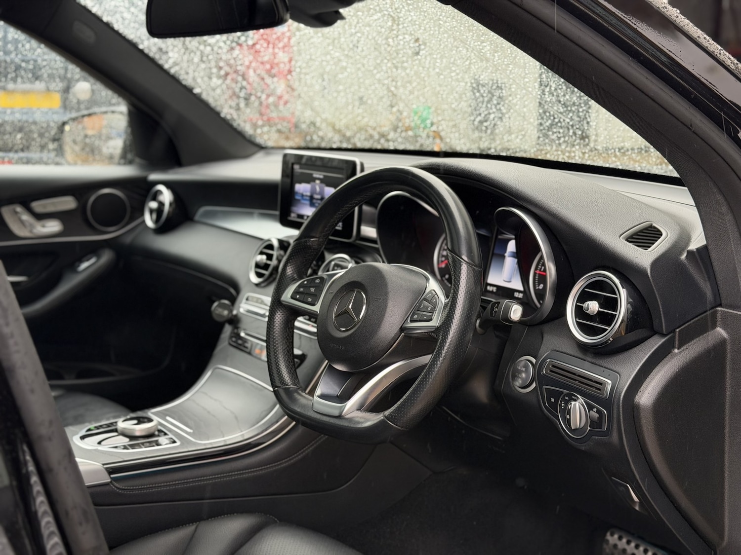 Used Mercedes-Benz GLC 2018 for sale - 77289148: Photo 30