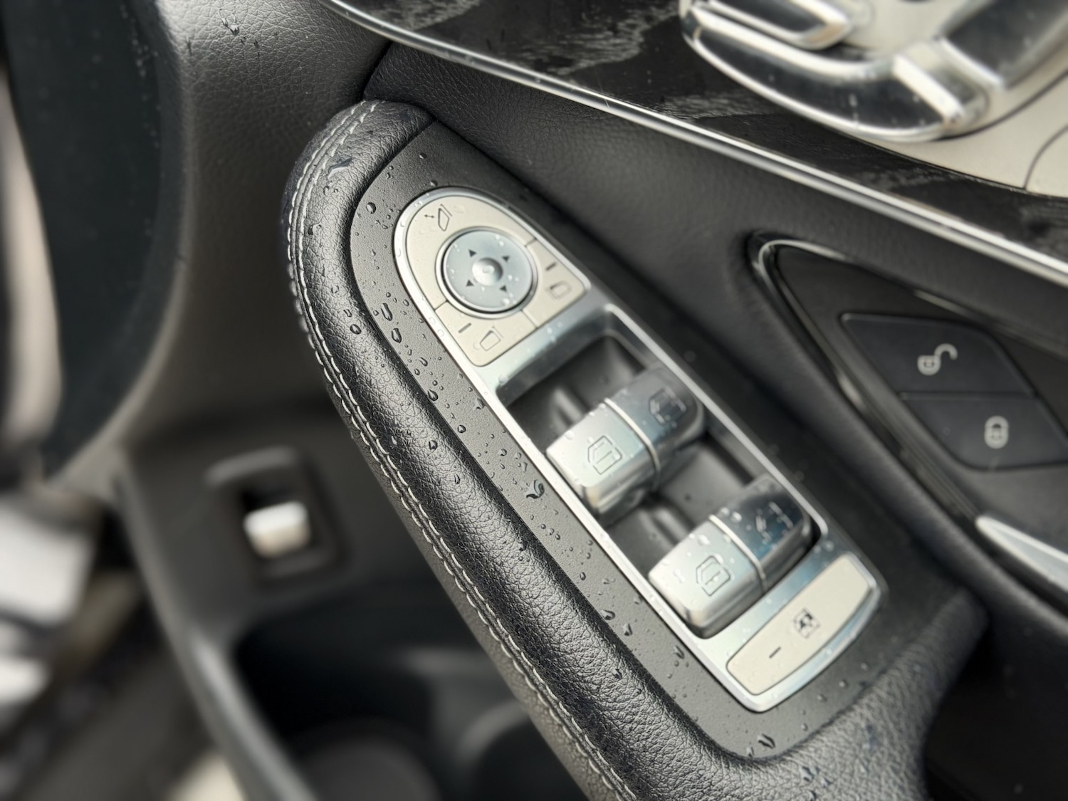 Used Mercedes-Benz GLC 2018 for sale - 77289148: Photo 35