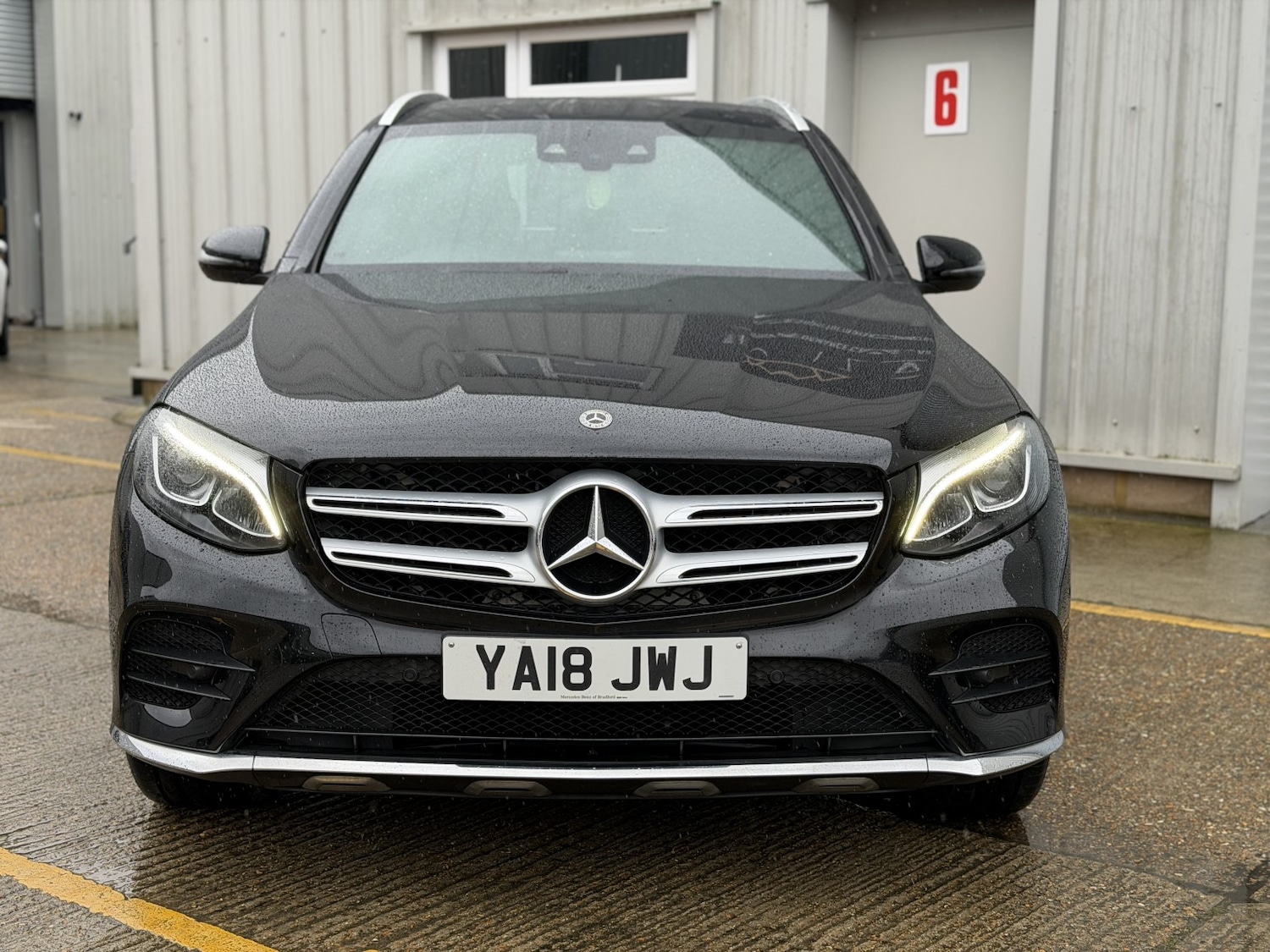 Used Mercedes-Benz GLC 2018 for sale - 77289148: Photo 4