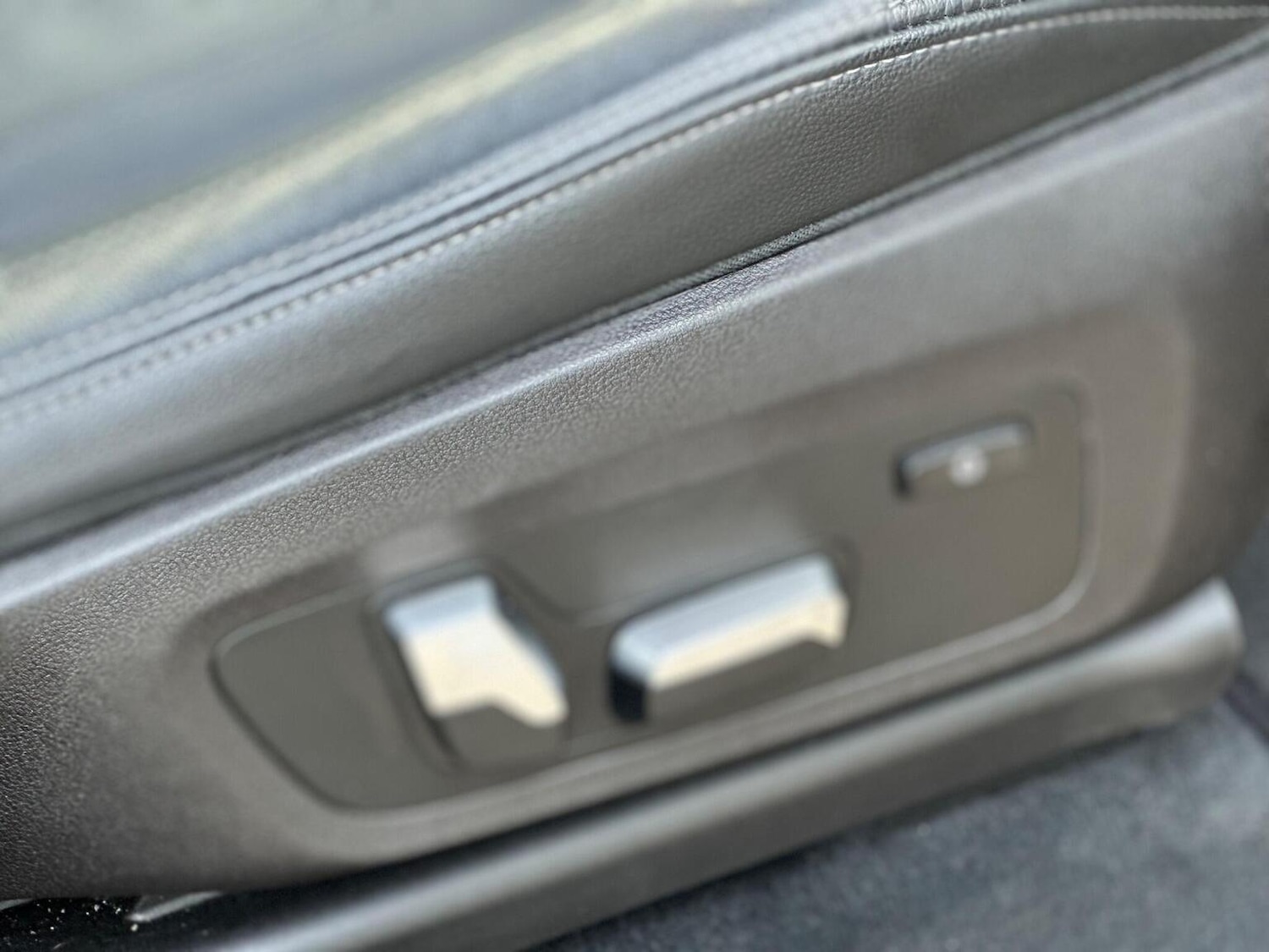 Used BMW X4 2019 for sale - 76945431: Photo 41