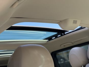 Used Mercedes-Benz V-Class 2016 for sale - 78359935: Photo