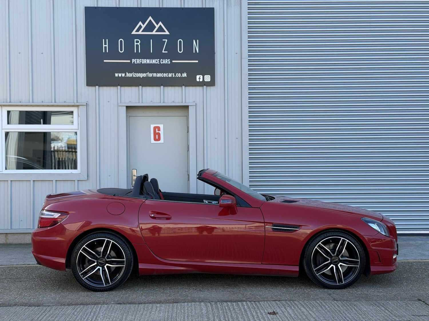 Used Mercedes-Benz SLK 2012 for sale - 77921425: Photo 16