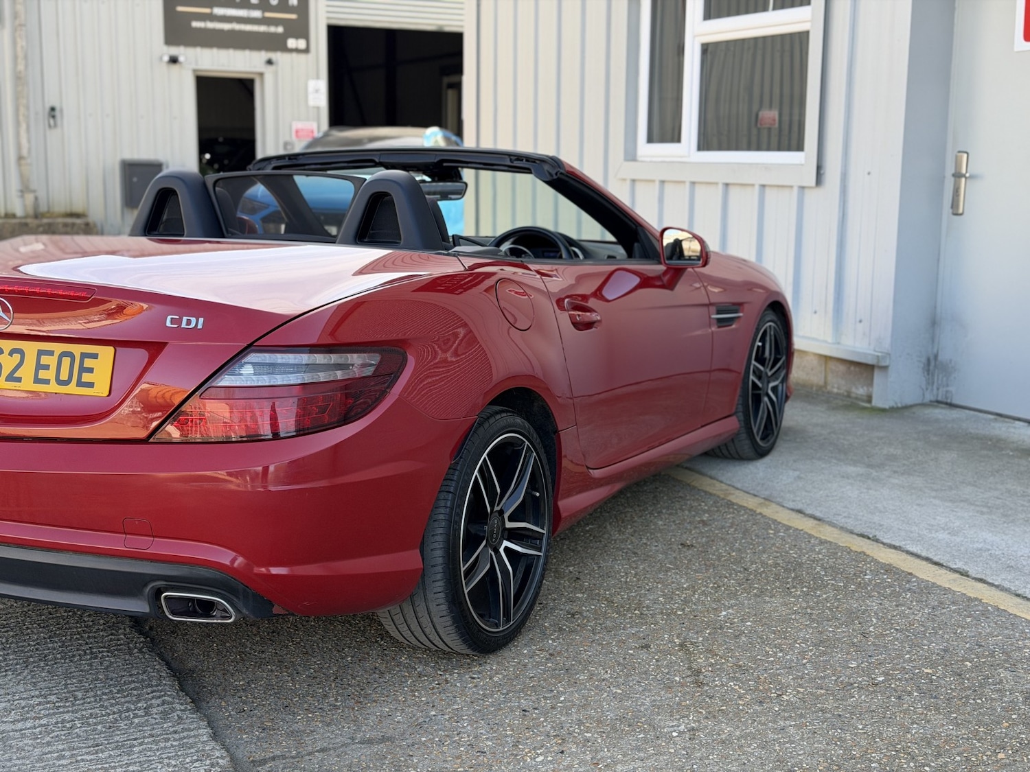 Used Mercedes-Benz SLK 2012 for sale - 77921425: Photo 21