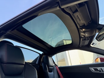 Used Mercedes-Benz SLK 2012 for sale - 77921425: Photo