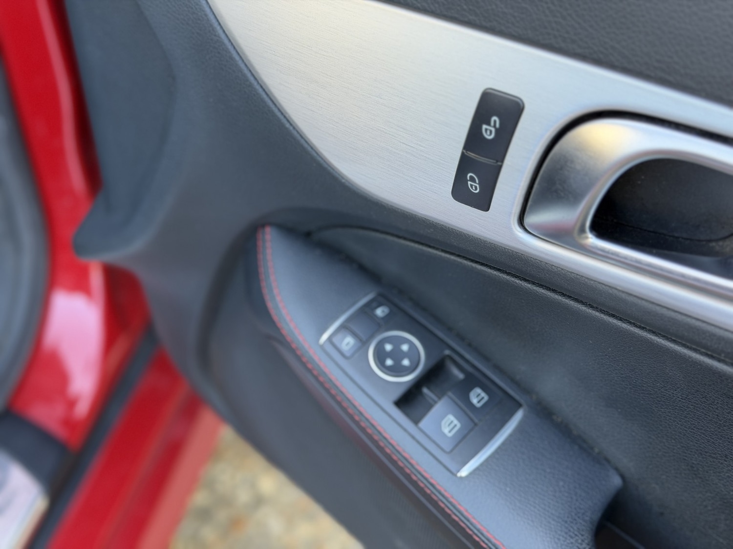 Used Mercedes-Benz SLK 2012 for sale - 77921425: Photo 36