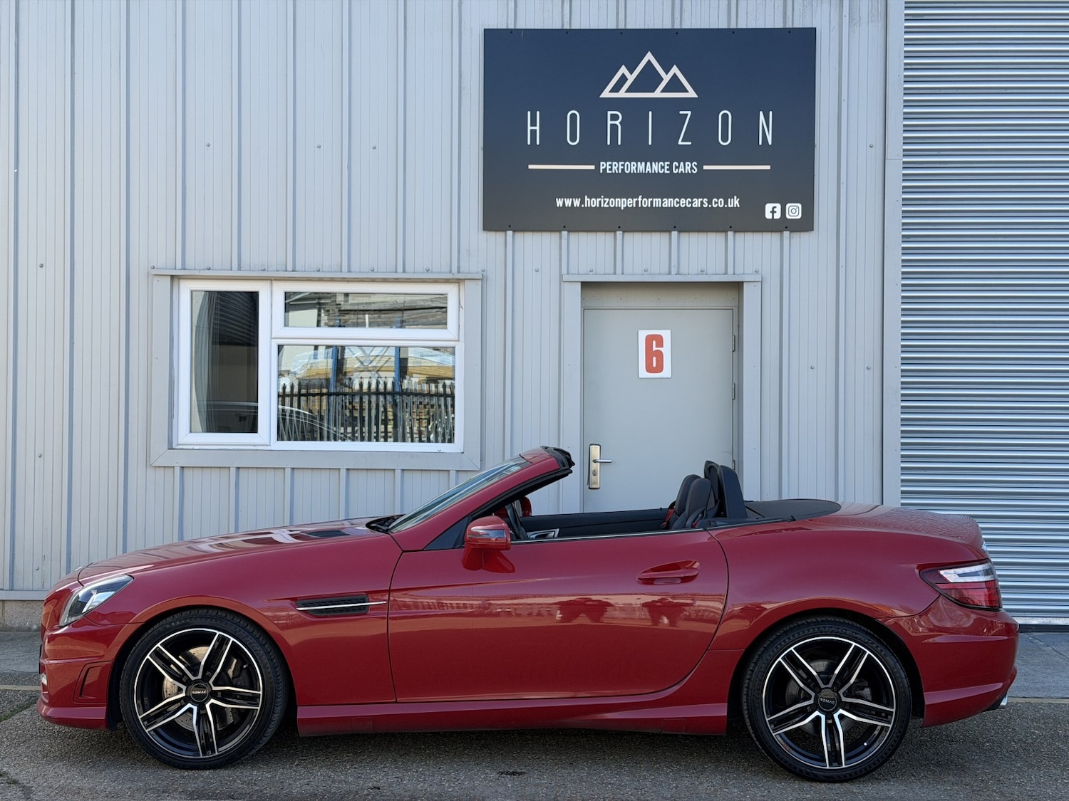 Used Mercedes-Benz SLK 2012 for sale - 77921425: Photo 8